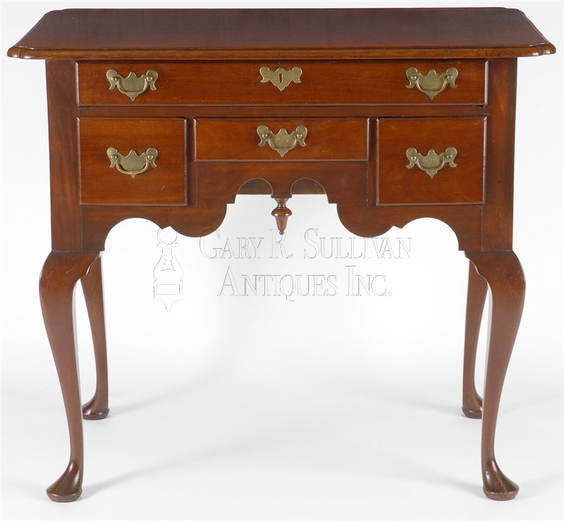 Queen Anne Lowboy, Newport, RI